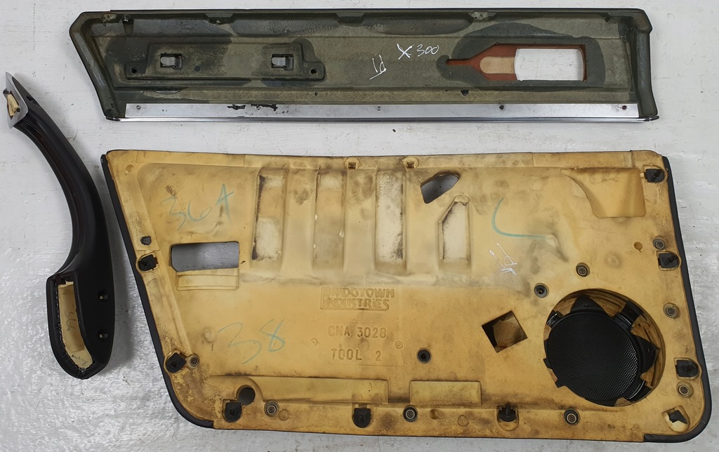 фото №6, Обивка обшивка дверь правый задняя jaguar xj x300 sport