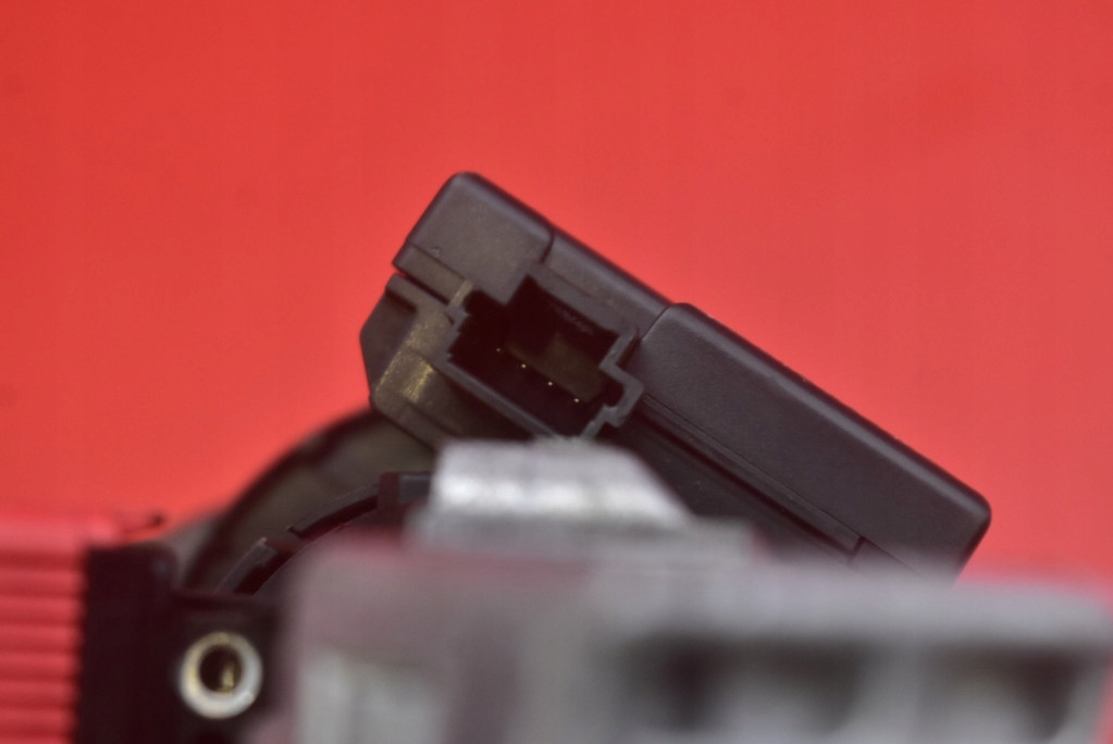 фото №10, Замок зажигания ключ 8200214173d renault clio 3 iii 1.5 dci 86 km 05-09