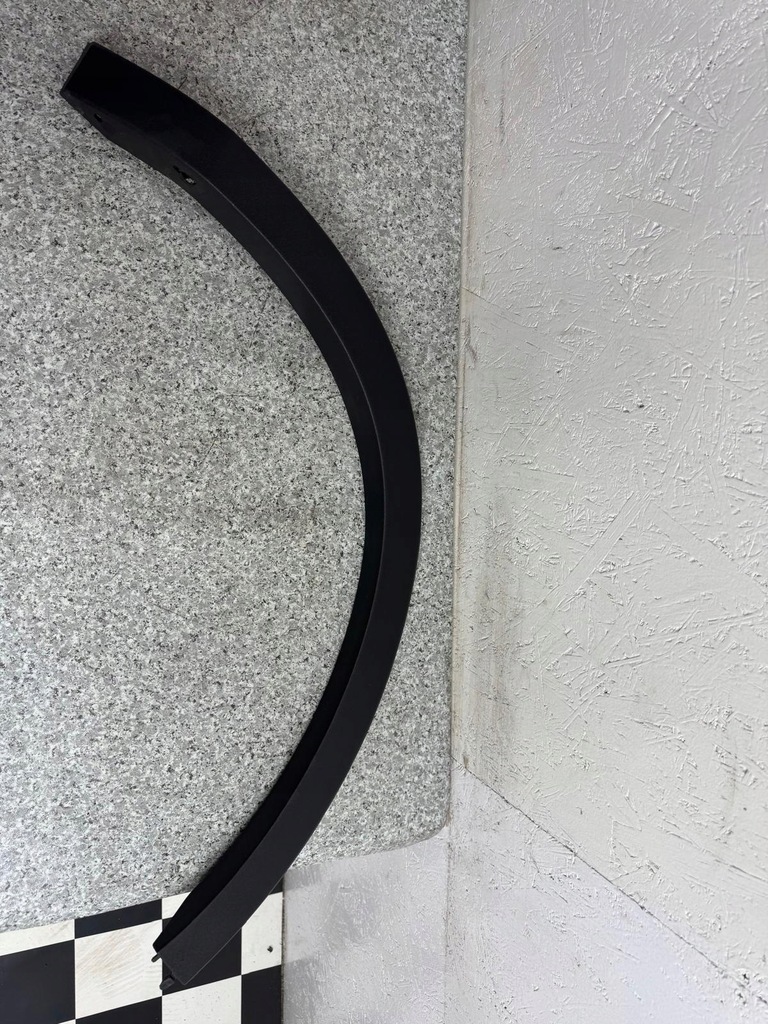 фото №7, Молдинг łuczek крила лівий задня volvo xc40 2017-2024 31448354