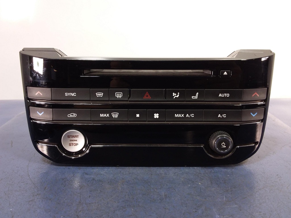 фото №1, Jaguar xf ii x260 панель klimatyzacjji радио