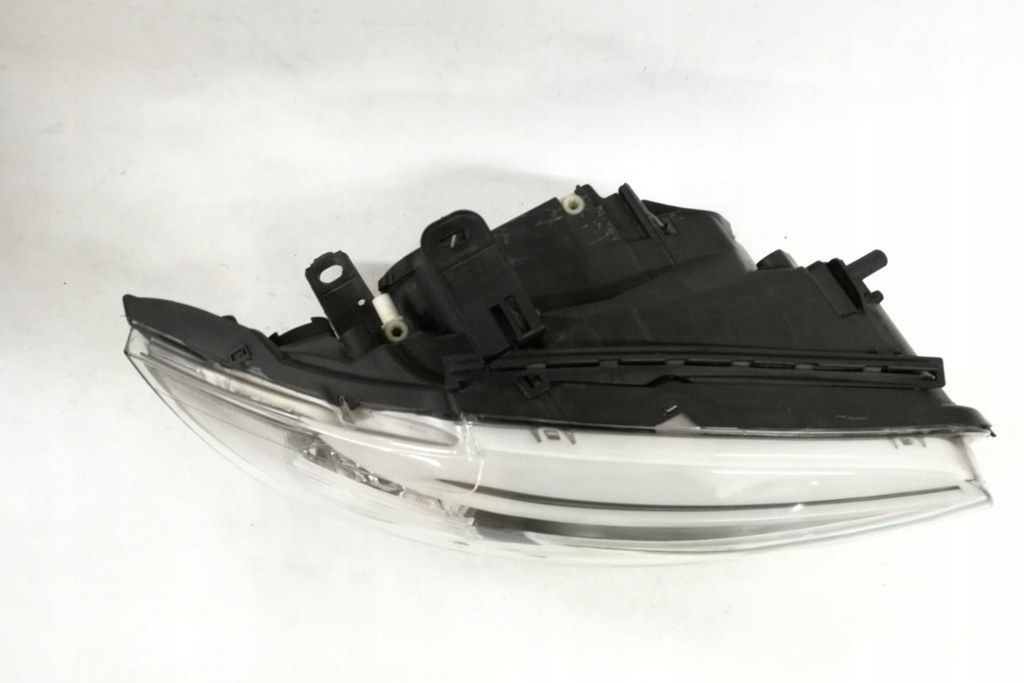 фото №15, Лампа правая передняя bmw 1 coupe e82 6311726364002 2011