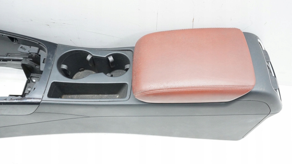 фото №7, Туннель средний подлокотник audi s5 a5 8t