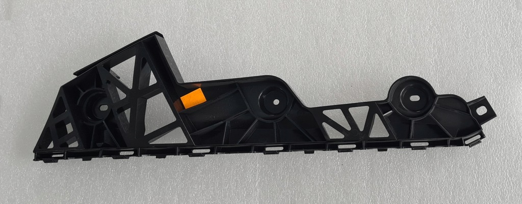 фото №1, Направляющая бампера задняя правый левый vw touareg iii