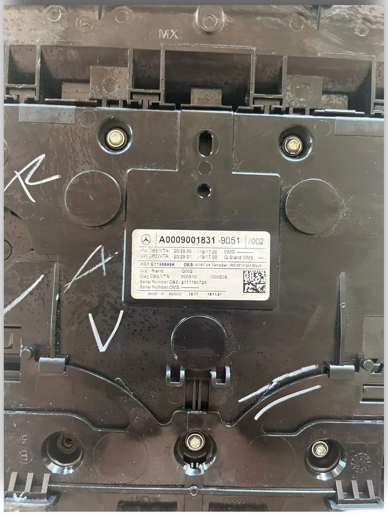 фото №7, Mercedes w167 лампа потолочный 0009001831 #166 !m2