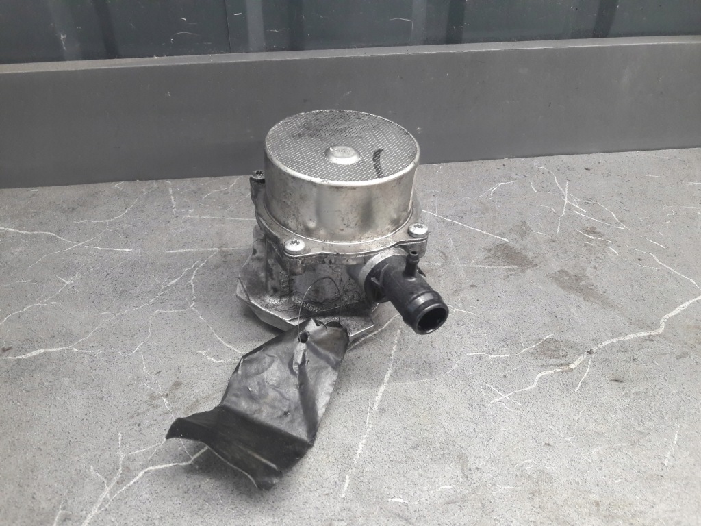 фото №1, 8201005306b насос вакуум renault scenic iii 1.5dci