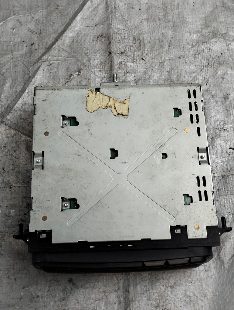 фото №13, Чейнджер привод dvd chrysler voyager iv 03r оригинальный номер 05080687aa