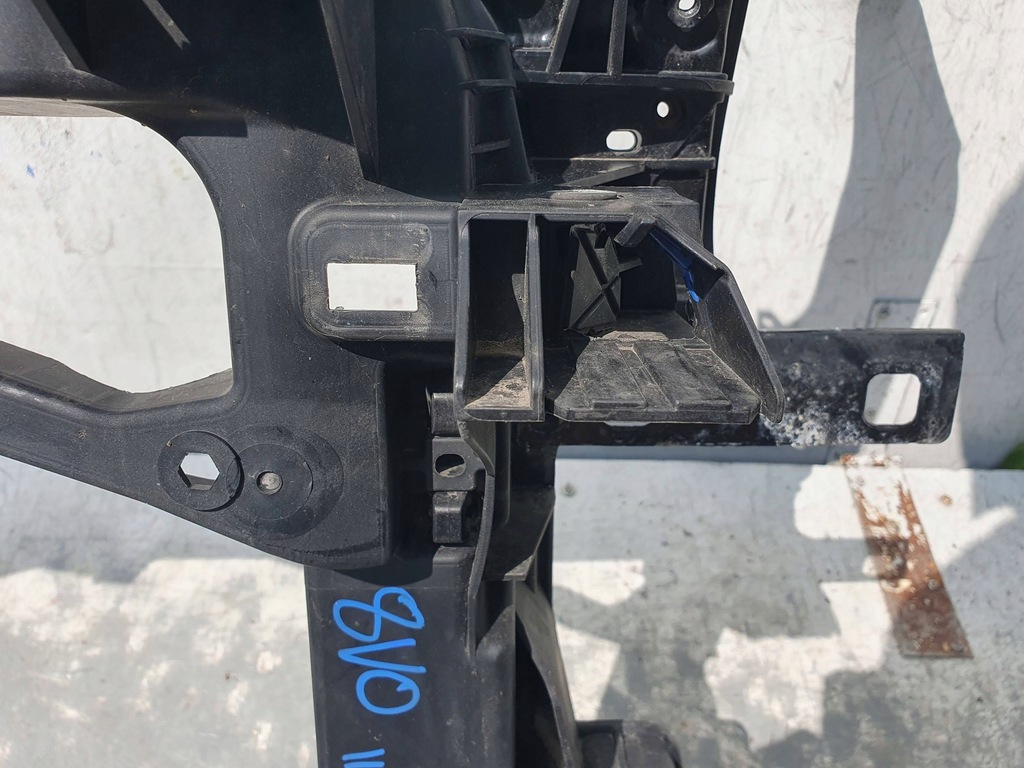 фото №7, Audi a3 8v 12- pas передній підсилювач