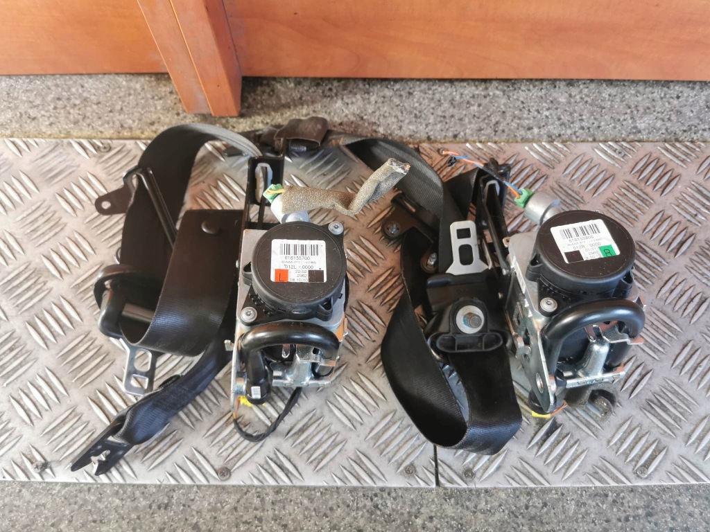 фото №1, Ремни левый правый перед volvo 616155700 616155800