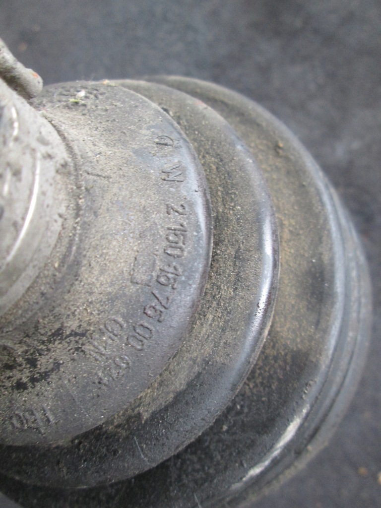 Привідний вал правий перед передня audi a4 b6 b7 1,9tdi в Україні