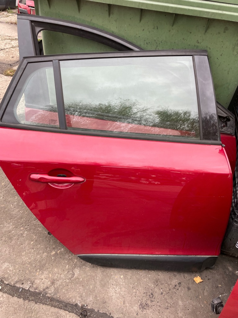 фото №1, Дверь megane iii kombi tennj