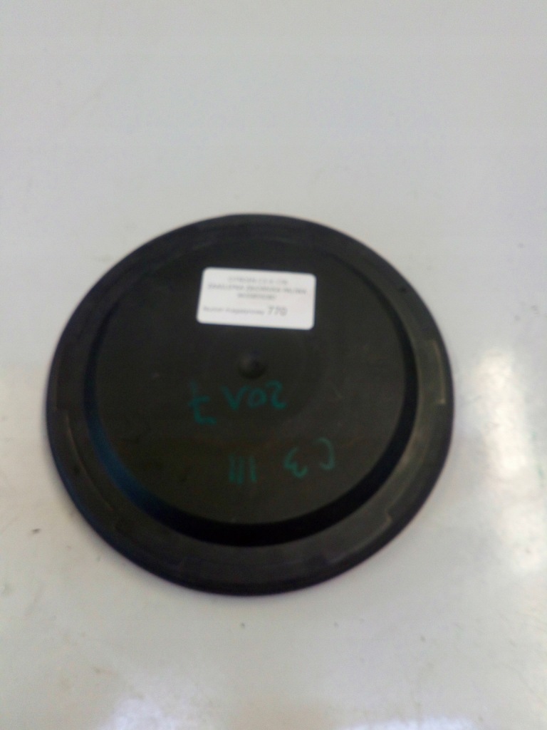 фото №1, Citroen c3 iii заглушка бака топлива 9635859380