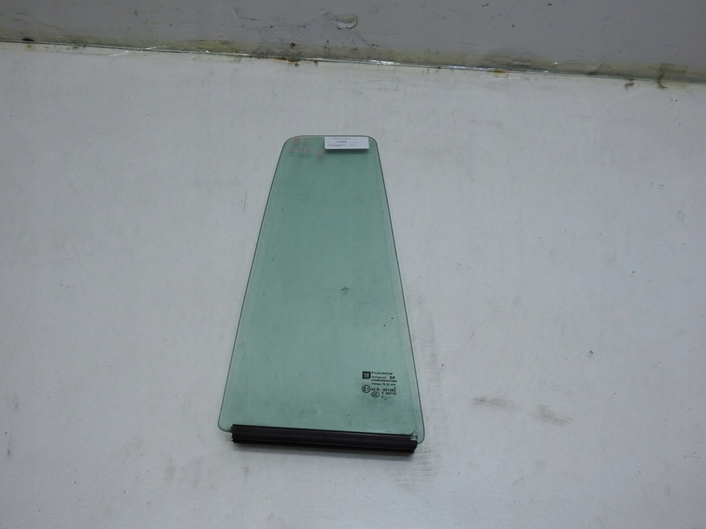 фото №2, Стекло дверь правый задняя малый opel zafira b