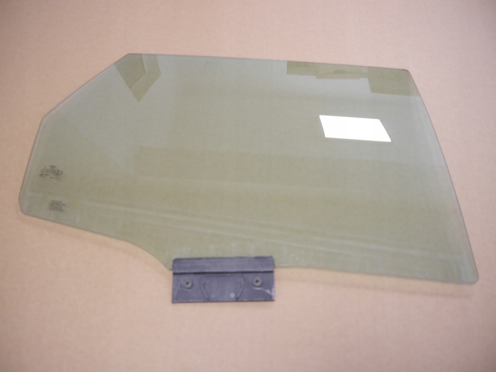 фото №1, Audi a6 c8 стекло дверь задняя двойной 2018r kombi