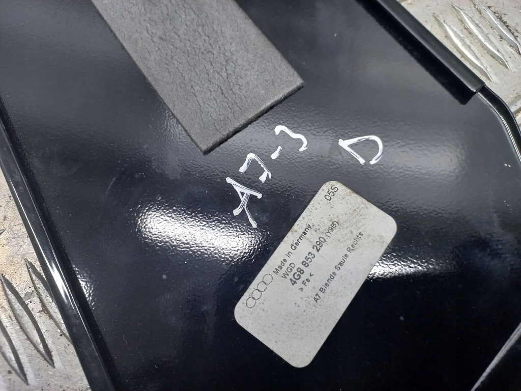 фото №8, Audi a7 s7 4g 2011 задня сторона права молдинг / прокладка скло двері задніх