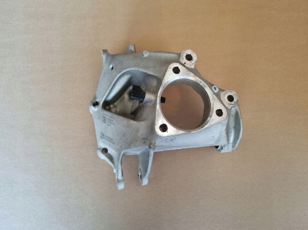 фото №1, Volvo xc40 поворотний кулак ліва задня лівий задня fwd 32246249