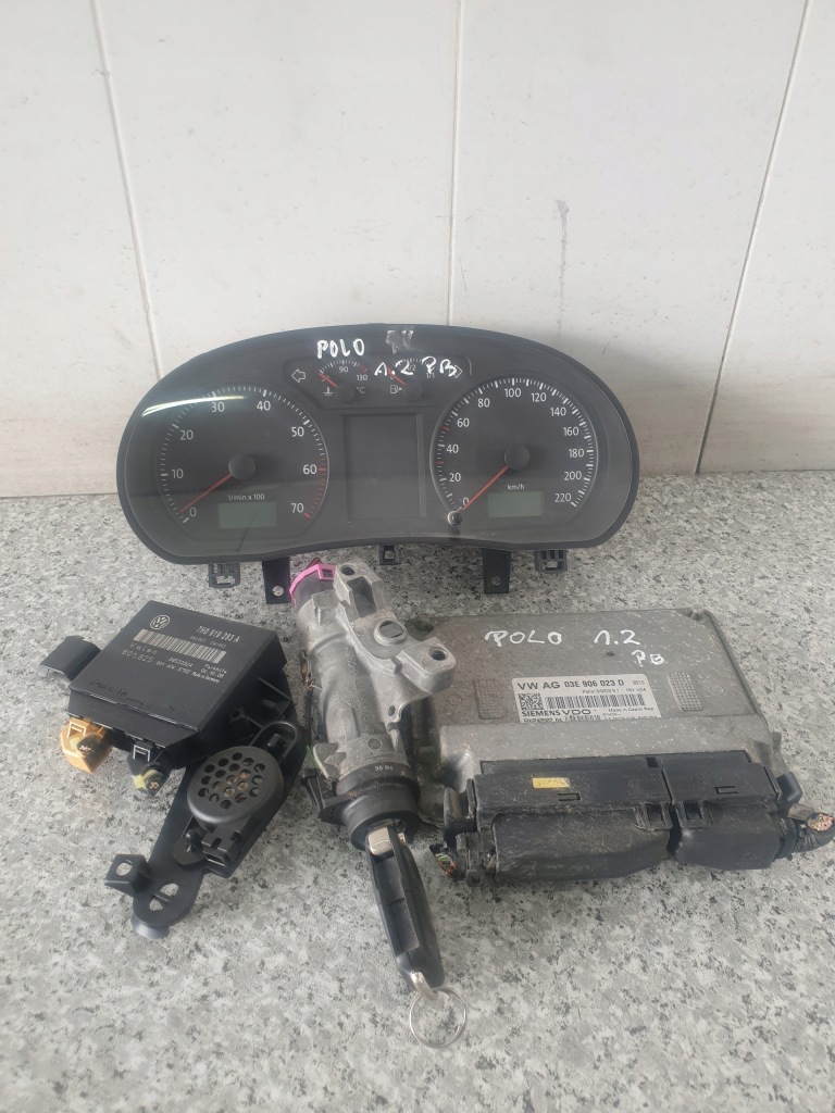 фото №1, Блок управления набор запуск vw polo 9n2 1,2 03e906023d
