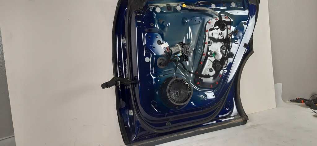 фото №7, Audi q8 двері праве задня