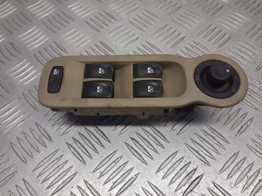 фото №1, Панель окон водителя renault modus 8200417848