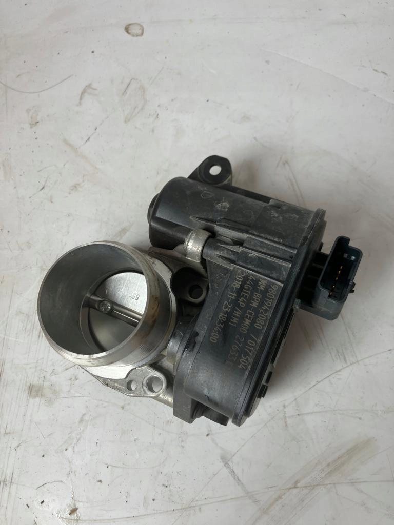 фото №1, Дроссельная заслонка crossland x 1.2 thp 9801942080