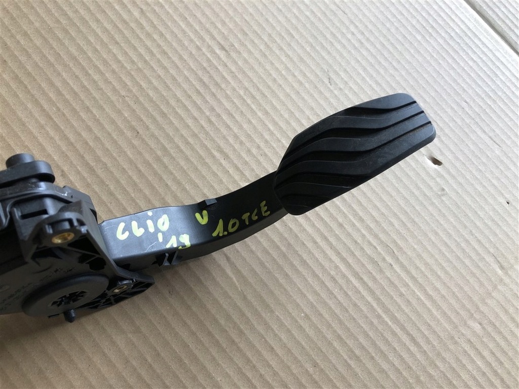 фото №3, Педаль газа потенциометр 1.0 renault clio v 5 19-