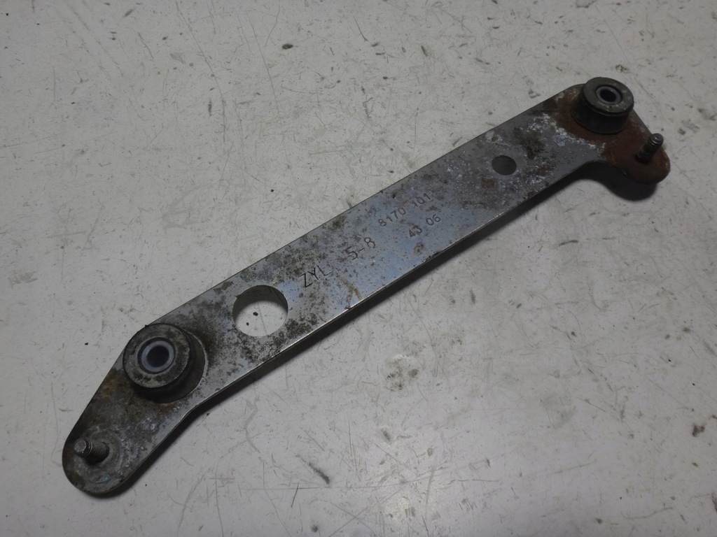 фото №1, Пряжка bmw 5 e34