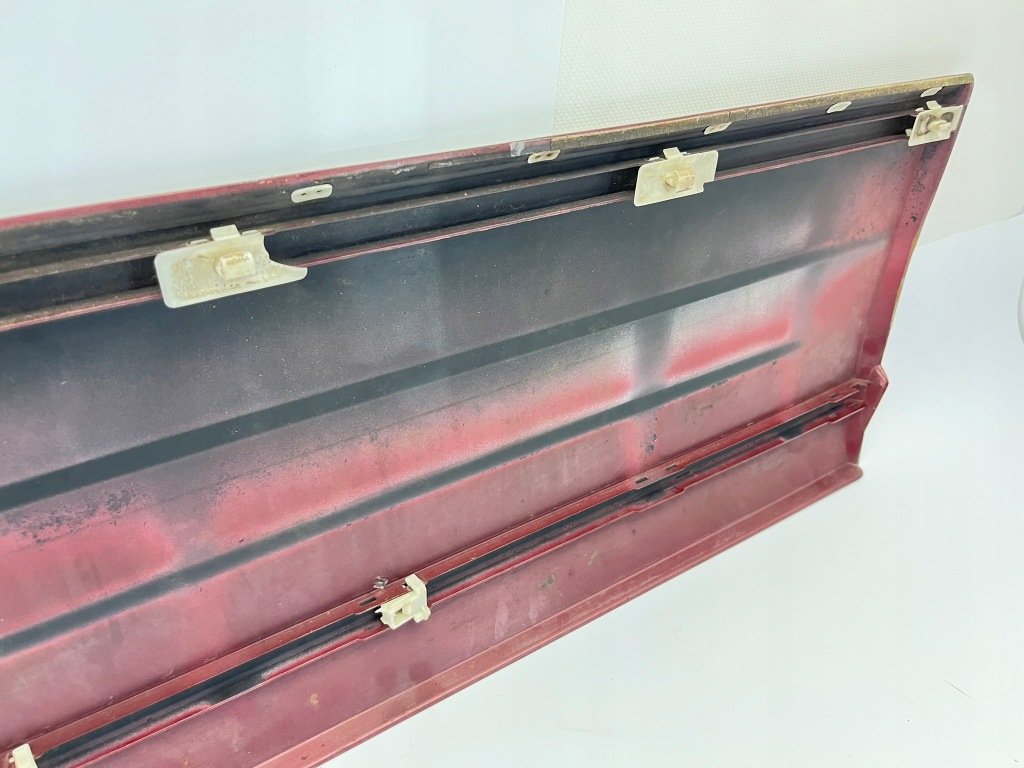 Широка молдинг двері лівих mercedes w124 coupe ce cabrio 1246902140 Доставка