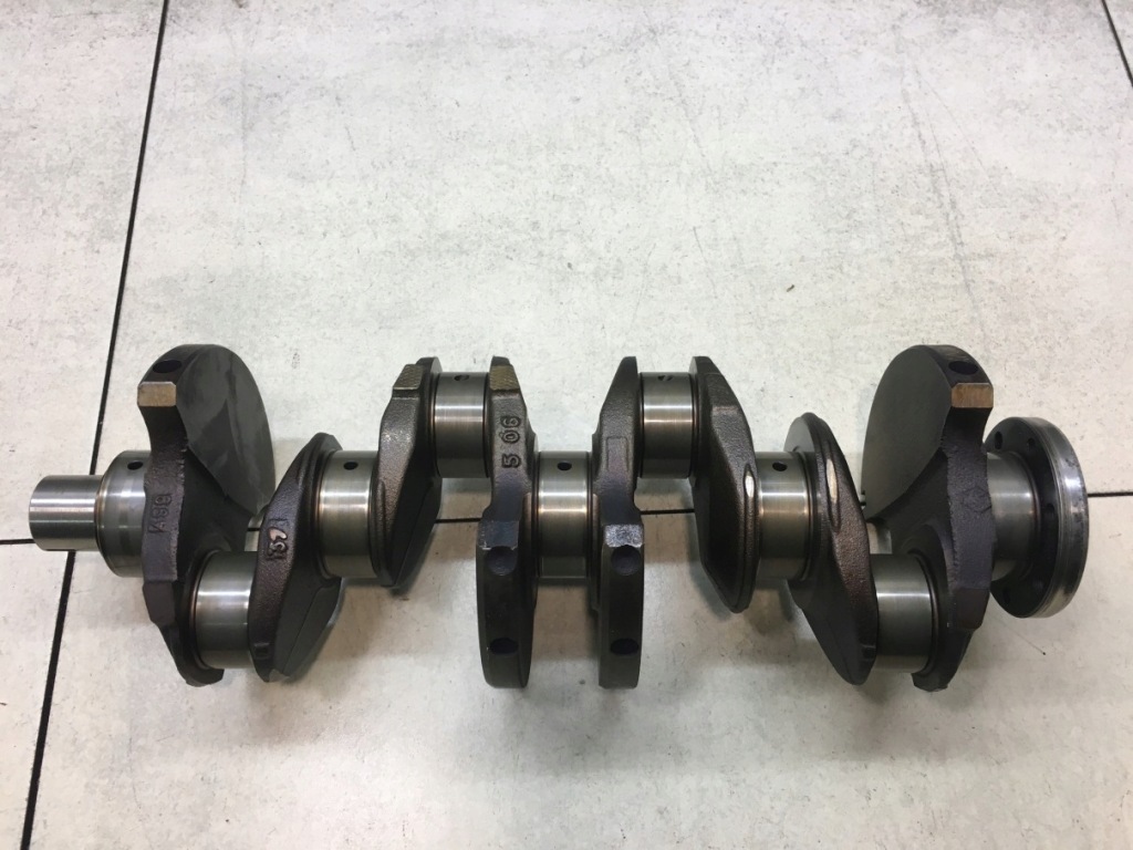 Wał колінчастий laguna 1 1.8 16v Зі Шроту