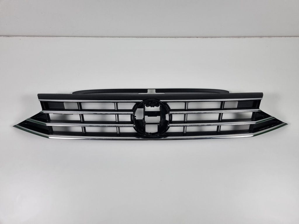 фото №1, Vw passat b8 lift r-line решётка радиатора решётка радиатора 3g0853653k