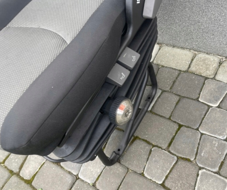 фото №5, Сидіння водія пневматичний підлокітник iveco daily