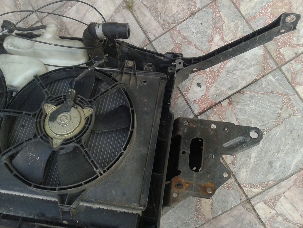 фото №10, Pas перед балка радиатор вентиляторы mazda 6 vi gg gy 02-07 2,0 citd