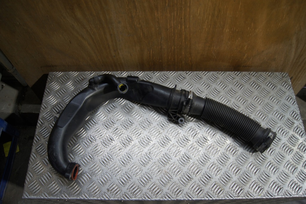 фото №1, Труба шланг интеркулер kangoo iii 8200645723