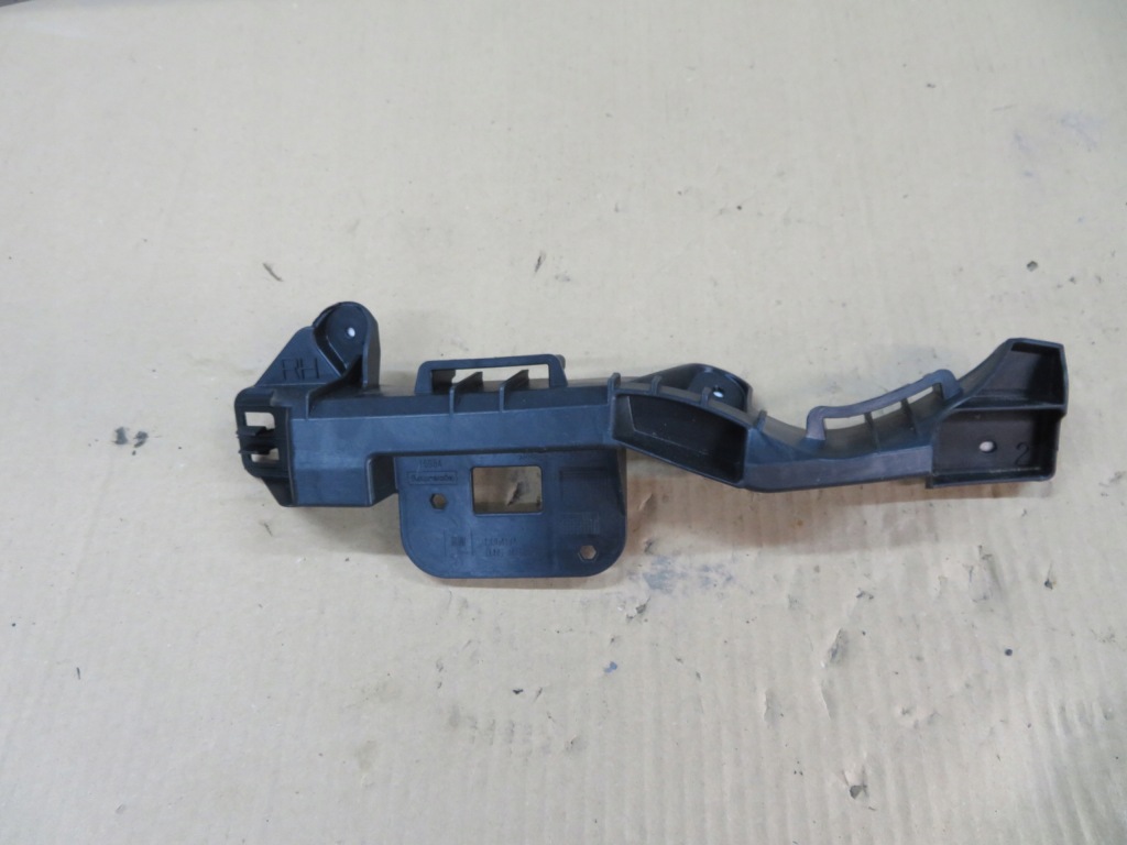 фото №1, Opel adam направляющая бампера правый задняя 13364174