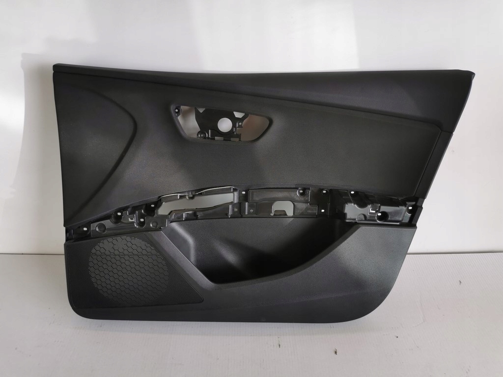 фото №1, Leon iii обшивка двері правий перед 5f4867132