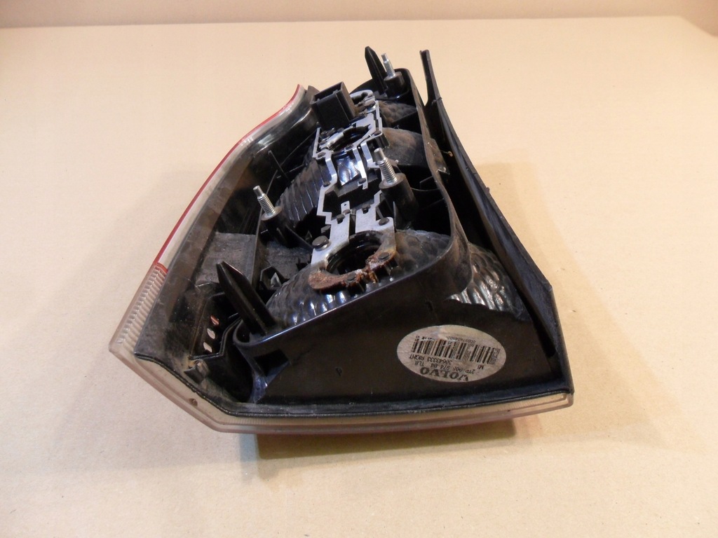 фото №10, Volvo v70 лампа задня права 30643333