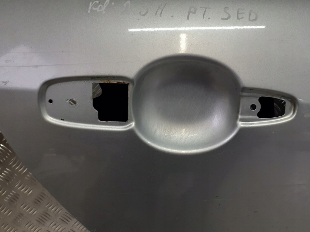 Купить Дверь правый  задняя mazda 6 25h