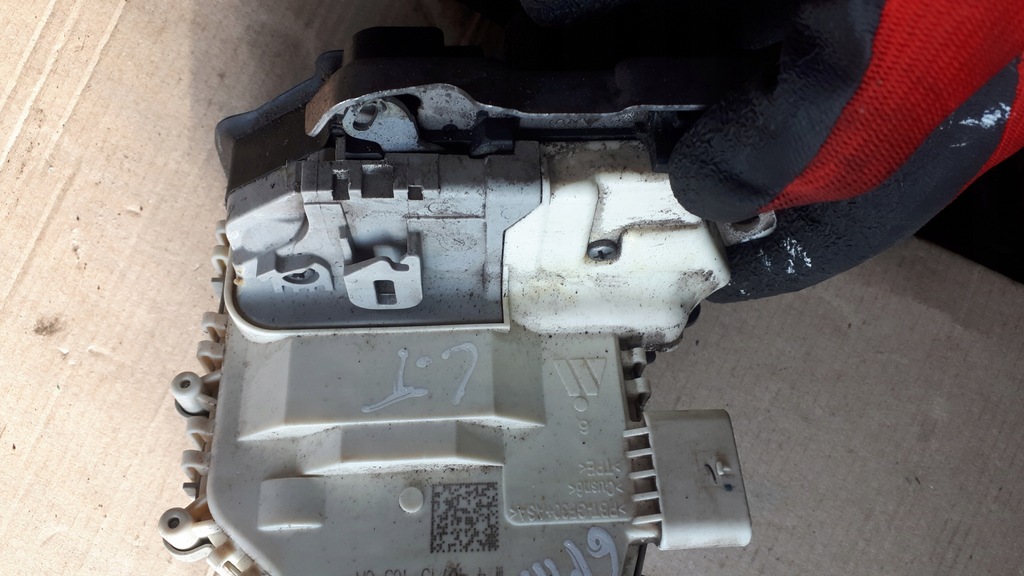 фото №5, Sq5 8r q5 замок двері лівий задня 6pin a4 b8 s4 s5