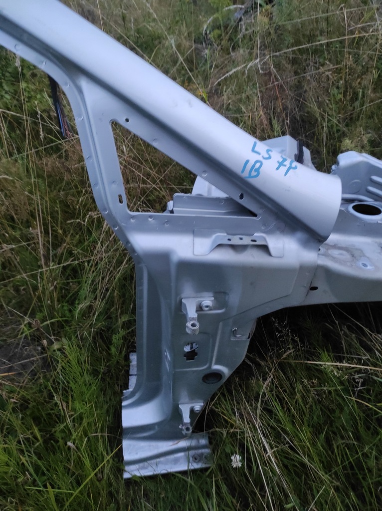 фото №1, Лонжерон четверть блок двигателя правая seat ibiza 4