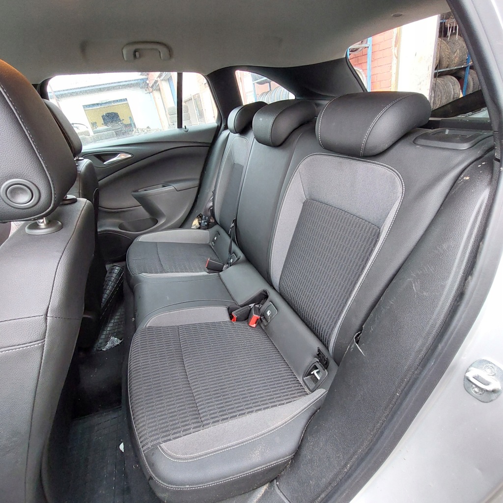 фото №6, Opel astra k kombi сидіння перед заднє сидіння задня підлокітник напівшкіра b. ładne