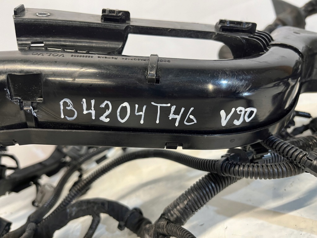фото №4, Volvo v90 t8 hybrid plug-in джгут електропроводка двигуна 32311188