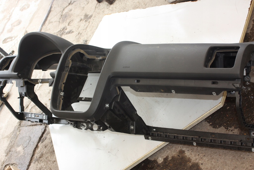 фото №1, Консоль приборная панель vw golf v