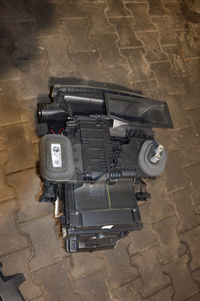 фото №1, Renault twingo ii отопитель 8200365190