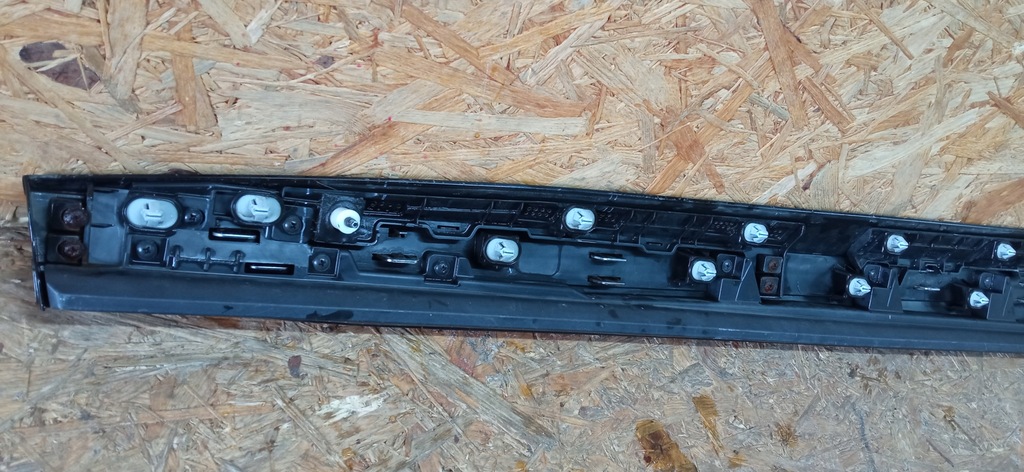 фото №11, Kia ev6 ev-6 2021- молдинг накладка двері правий перед 87724-cv100