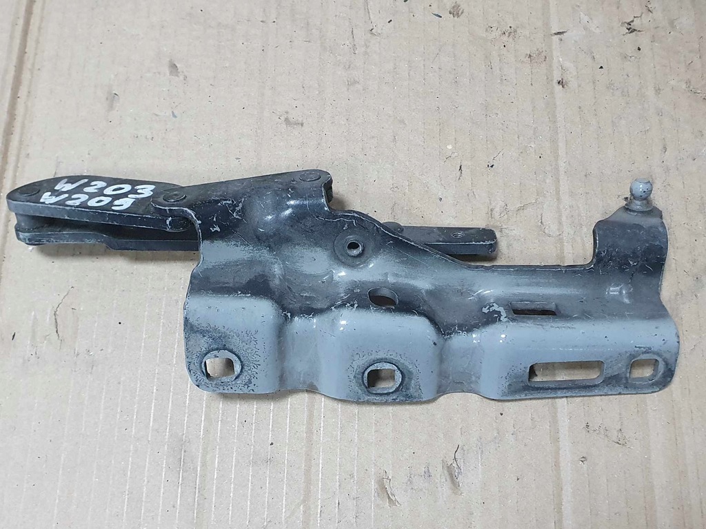 фото №1, Mercedes w203 209 петля капот