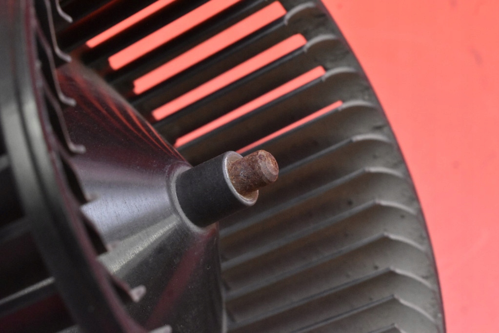 фото №11, Воздуходувка вентилятор обдув eu t1014417j bmw f30 f31 11-16