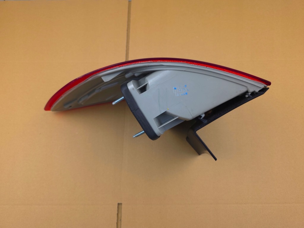 Ford mondeo mk4 iv універсал kb 2007 - 2010 r. лампа ліва задня крила європа Оригінал