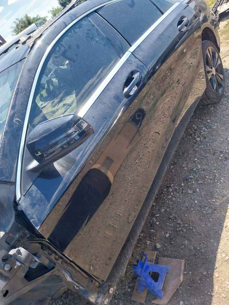 фото №1, Mercedes w117 c117 cla двері ліва перед задня sedan чорні 191 оригінал 2x