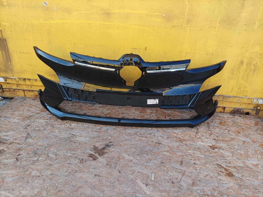 фото №1, Бампер перед renault megane v e tech 620265718r