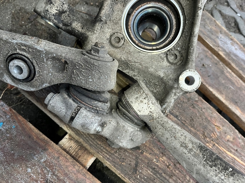 фото №13, Правая поворотный кулак рычаги audi q7 q8 4m правое подвеска лапа передние