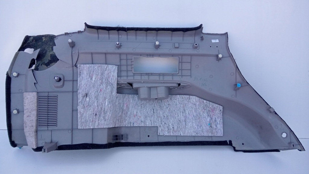 фото №5, Обшивка багажника правий mitsubishi pajero sport ii