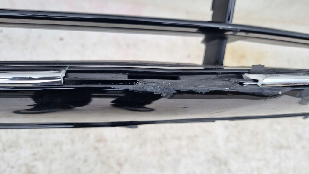 фото №7, Спойлер dół бампера перед mercedes eqs w297 amg